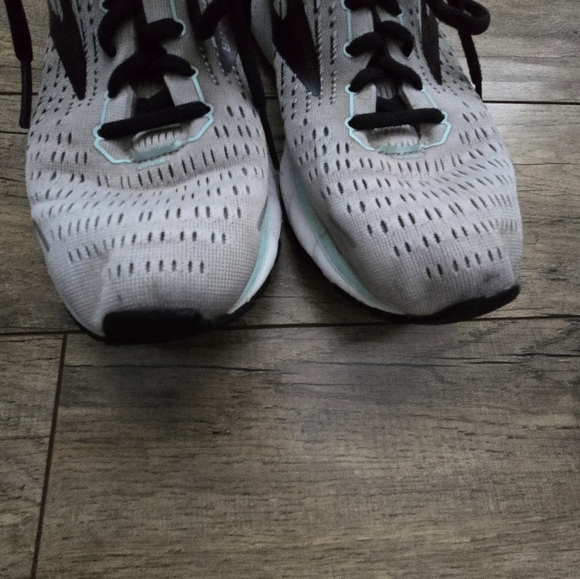 Brooks Ghost 13 Women Size 9 Sneakers Training Athletic Gym Grey 1203381B073 - Picture 9 of 12